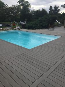 piscine chauray