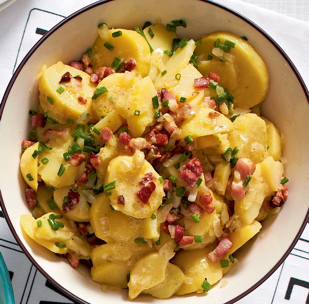 kartoffelsalat mit speck und ei