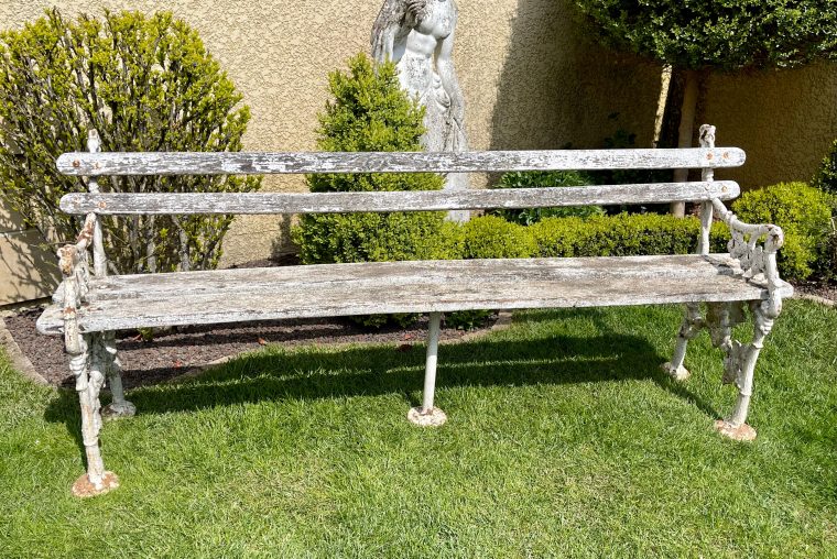 banc de jardin fer forgé et bois