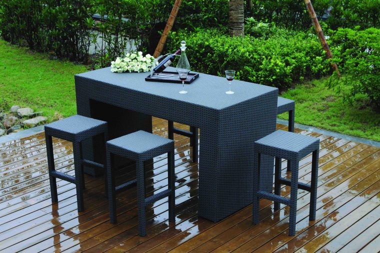 table haute de jardin