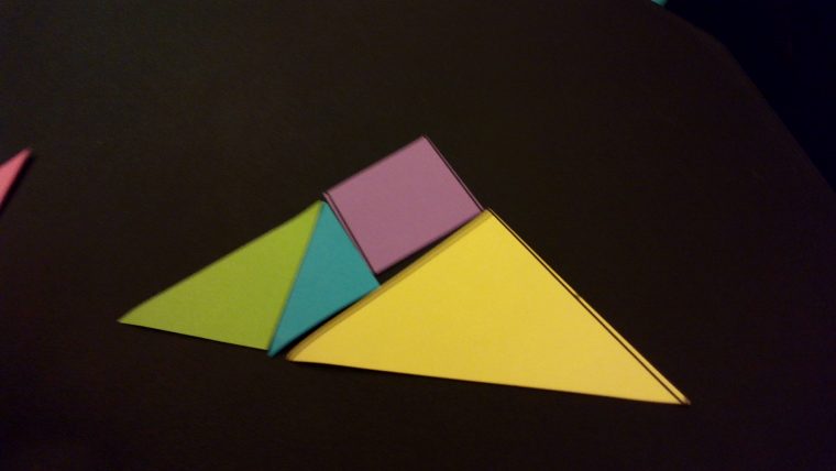 2015] Christine Yang: Tangram Triangles: Chinese, En pour Pièces Tangram