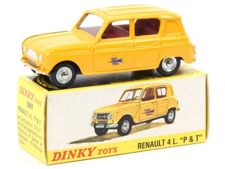 561 Renault 4L 'p.t.t' (2Ème Version) Jaune Adjugé 350 à Jeux De Voiture Jaune