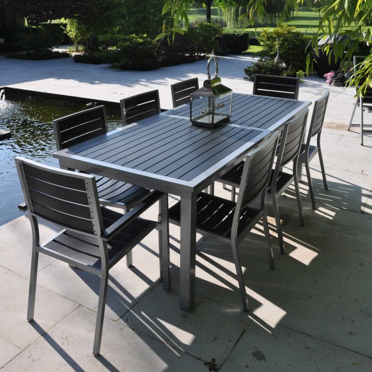 table et chaise de jardin en aluminium