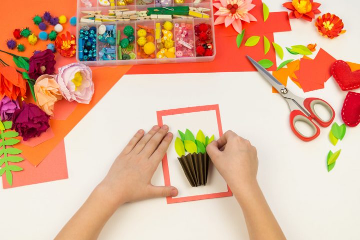 Activités Pour Enfant Pour Le Printemps ; Loisirs Creatifs à Activité Manuelle 4 Ans