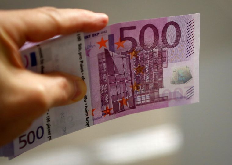 Après Le «500 Euros», Les Billets Menacés ? encequiconcerne Billet Euro A Imprimer