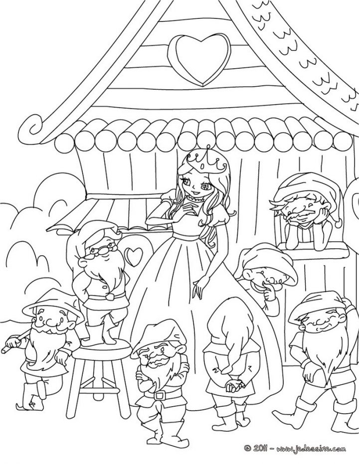 Blanche Neige Est Morte. Coloriage Blanche Neige 10 Free To tout Blanche Neige À Colorier Et Imprimer