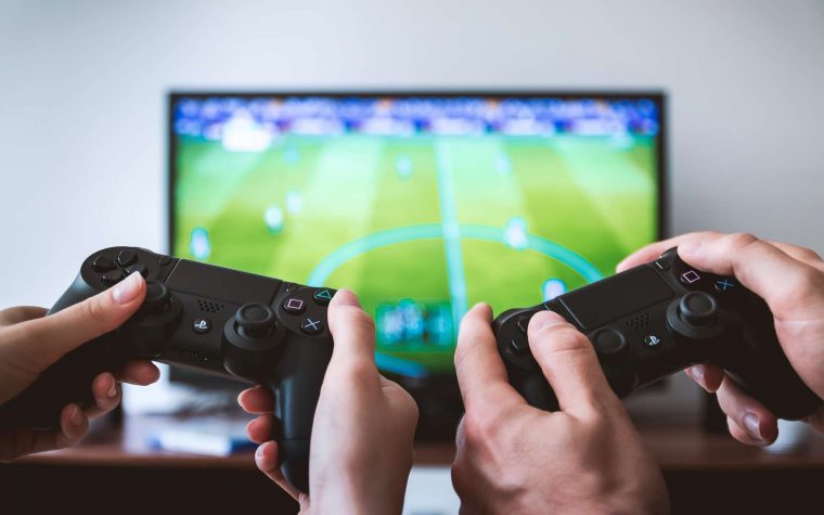 Bon Plan Jeux-Vidéo : Ps4, Xbox, Switch, Pc Les Meilleures pour Jeux Video 5 Ans