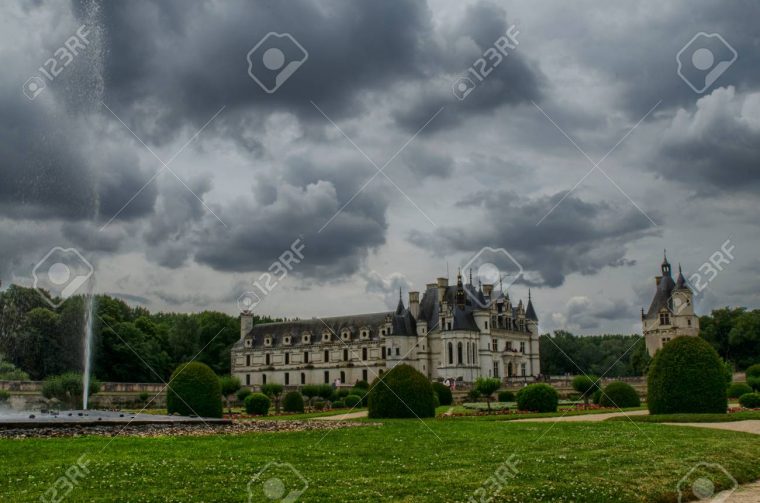 Castle Of Chenonceau, Loire Region, France. Snap Of June 27, 2017. The  Diana Gardens Of Poitiers serapportantà Region De France 2017