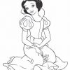 Coloriage Blanche Neige Disney Princesse Souriante Dessin destiné Blanche Neige À Colorier Et Imprimer