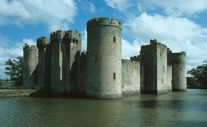 Coloriage Château Fort À Imprimer pour Image De Chateau Fort A Imprimer