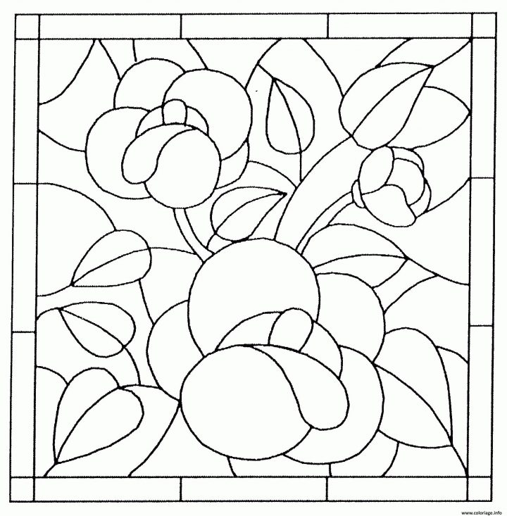 Coloriage Fleurs Vitrail Dessin avec Dessin A Colorier De Fleur