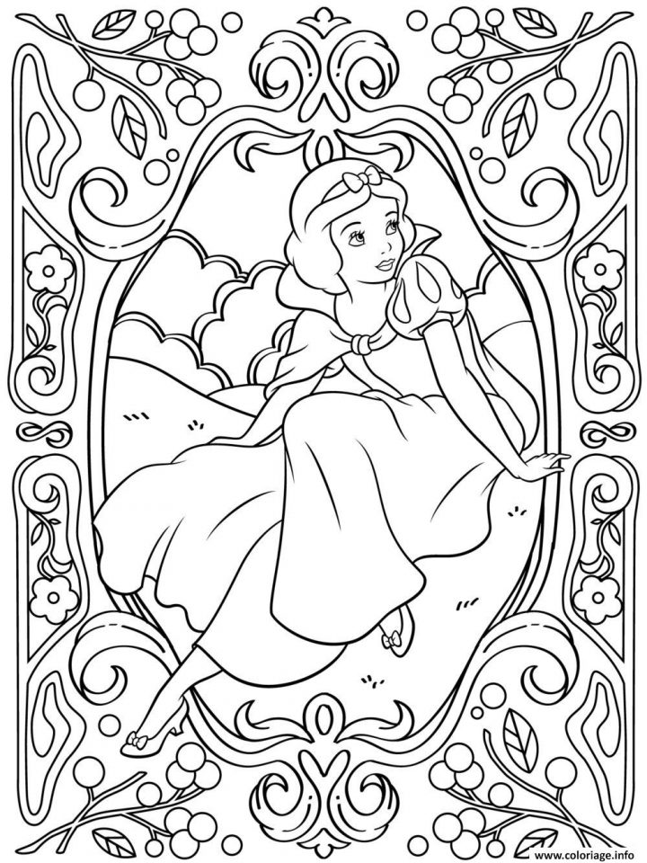 Coloriage Mandala Disney Princesse Blanche Neige Dessin à Blanche Neige A Colorier