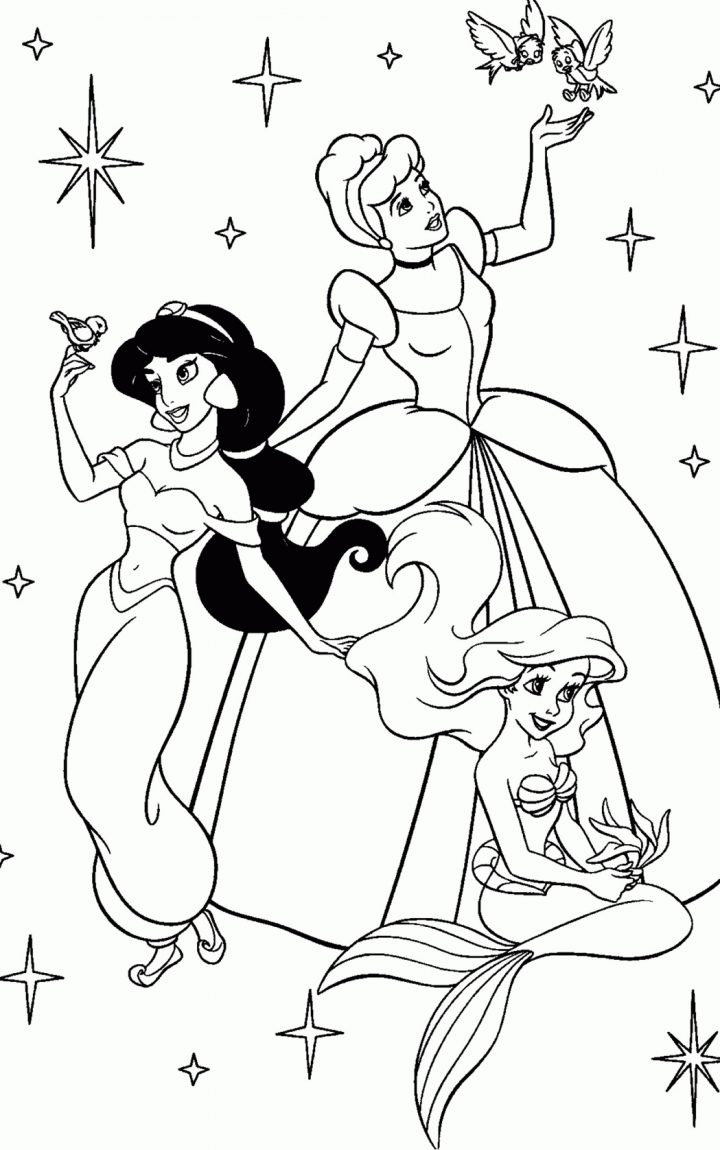 Dessin Cendrillon Qui Danse | Coloriage Cendrillon pour Cendrillon À Colorier