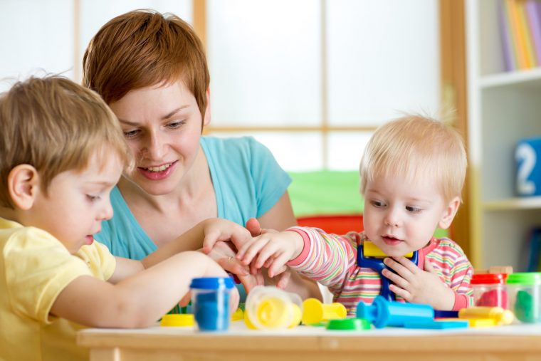 Développement Moteur, Éveil Et Jeu : Accompagner L'enfant à Jeux Pour Jeunes Enfants