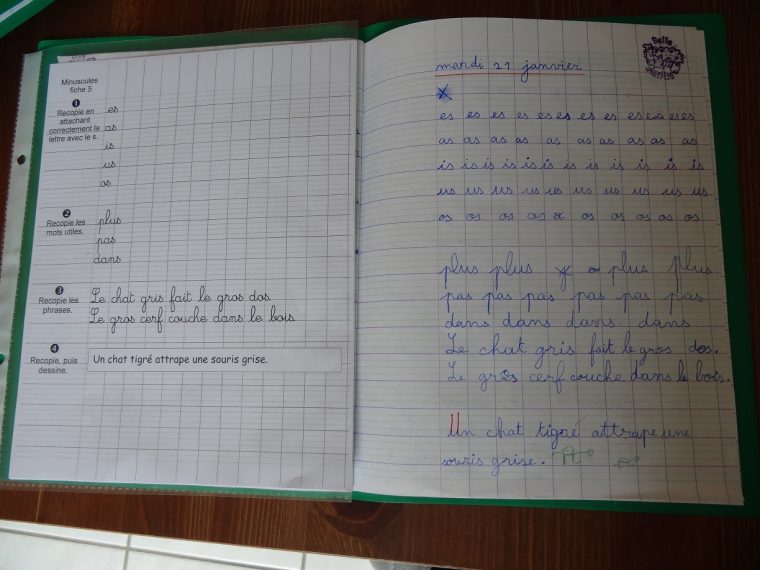 Écrire En Cursive Au Cp | Titline À L'école serapportantà Cahier D Écriture Cp À Imprimer