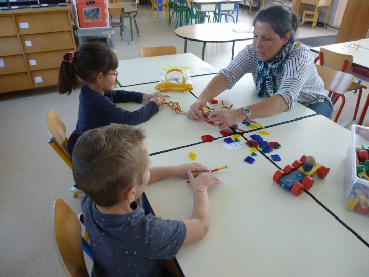 En Maternelle, L'apprentissage Des Mathématiques Se Fait De à Jeux Apprentissage Maternelle