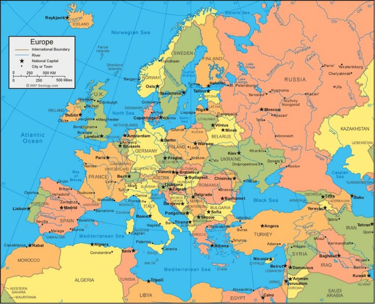 Europe, Sommaire, Politique, Géographie, Fleuves, Montagnes serapportantà Carte Europe Pays Et Capitale