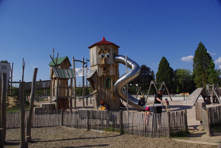 Fichier:aire De Jeux Pour Enfants (St-Dié-Des-Vosges) intérieur Jeux Pour Enfan