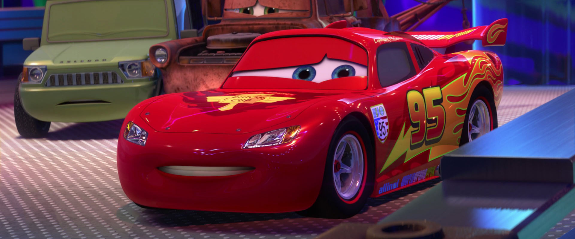 Flash Mcqueen, Personnage Dans &quot;cars&quot;. | Pixar-Planet.fr destiné Flash Mcqueen Martin