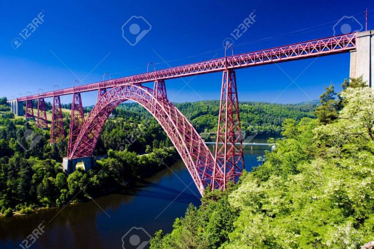 Garabit Viaduct, Cantal Département, Auvergne, France dedans Liste De Departement De France