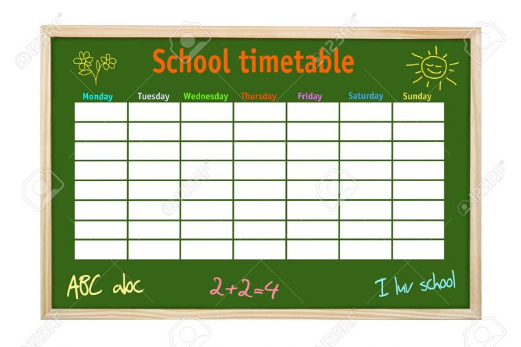 Green Conseil En Cadre De Bois À L'école Chaque Semaine De Calendrier Et  D'enfant À La Main Ont Fait Des Dessins serapportantà Calendrier Enfant Semaine