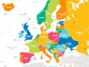 Image Vectorielle De Stock De Image Vectorielle Carte Du tout Carte De L Europe Avec Capitales