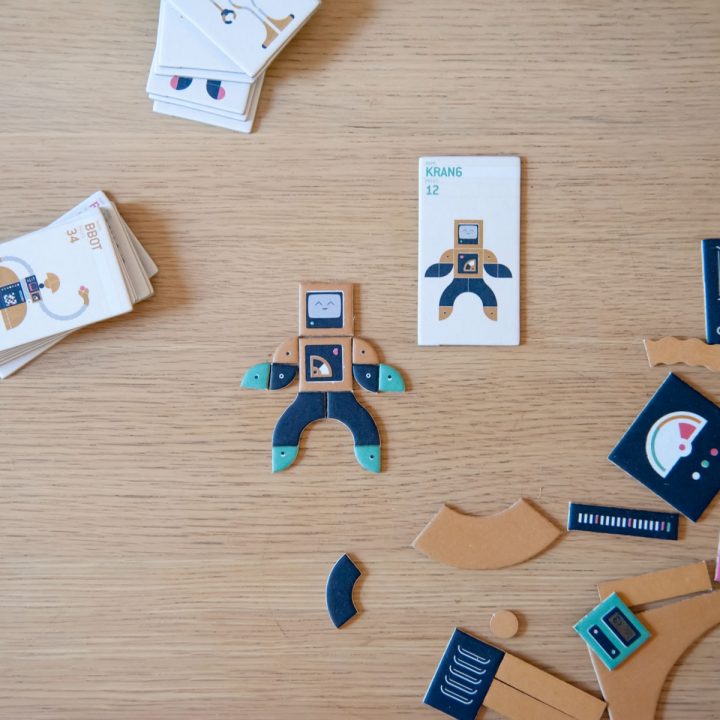 Jeu De Tangram Robots – Les Petits Raffineurs à Jeux De Tangram Gratuit