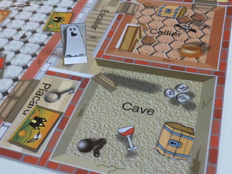 Jeux À Imprimer Pour Halloween Société Cartes Éducatifs intérieur Jeux Des Differences Gratuit A Imprimer