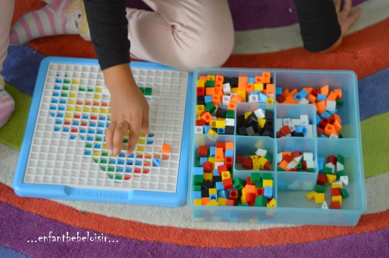 Jeux D'apprentissage Des Couleurs – Mozaïques – Enfant Bébé pour Jeux Apprendre Les Couleurs