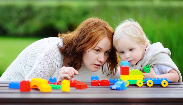 Jeux De Construction, Bénéfiques Pour Les Enfants | Parents.fr avec Casse Brique Enfant