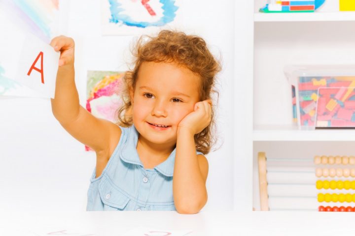 Jeux Pour Apprendre Les Lettres Et À Lire En Jouant > Mes à Jeux De Lettres Enfants