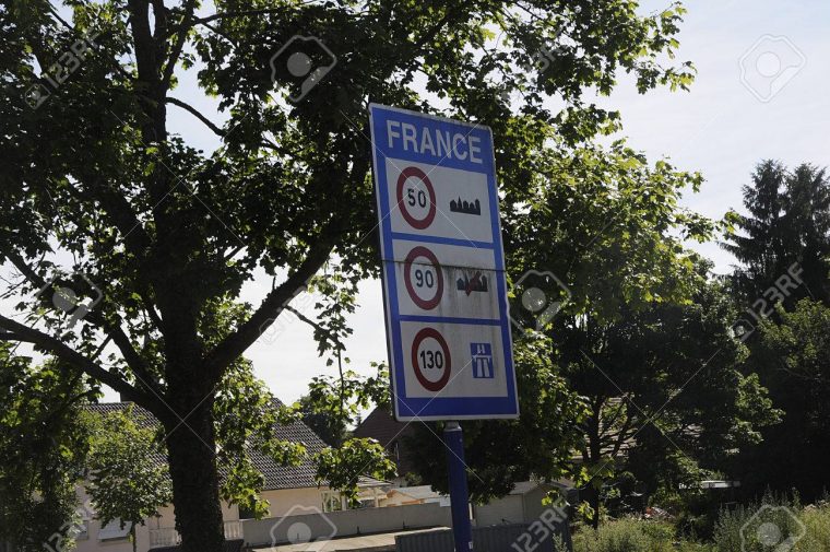 Lauterourg /region Alsace /france_Germany _ 26June 2017. _. German And  French Boder Town . (Photo.francis Joseph Dean/deanpictures) tout Region De France 2017