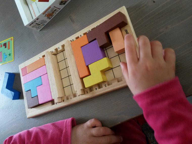 Le Jeu De Logique Et De Réflexion Pour Les Petits Et Les Grands à Jeux De Intelligence De Fille