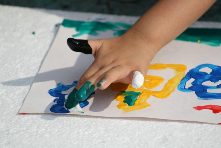 Le Top 10 Des Activités Manuelles Pour Les Enfants encequiconcerne Les 5 Sens Activités Maternelle