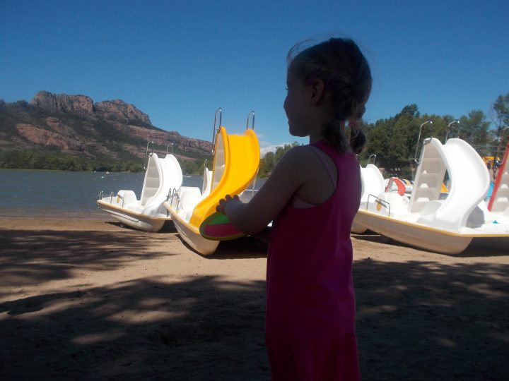 Les Canebières Et Leurs Alentours: Le Lac De Roquebrune dedans Jeux De Saut Dans L Eau