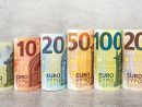 Les Nouveaux Billets De 100 Et 200 Euros Attendus Pour La concernant Billet De 100 Euros À Imprimer