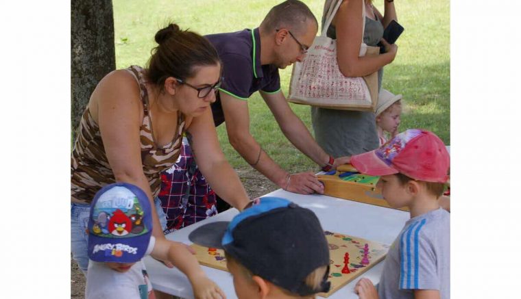 Louhans | La Ludothèque A Proposé Des Jeux Gratuits En Plein tout Plein De Jeux Gratuits