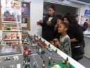 Montereau : Pour Guillaume Et Sabrina, Les Lego Ça Casse Des encequiconcerne Casse Brique Enfant