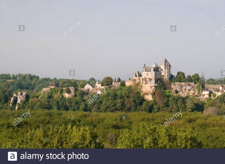 Montfort Castle And Vitrac Village, Dordogne (24), Nouvelle destiné Nouvelle Region France