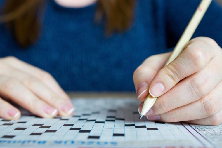 Mots Fléchés De Votre Femmes D'aujourd'hui Du 3 Janvier concernant Aide Pour Mots Fléchés Gratuit