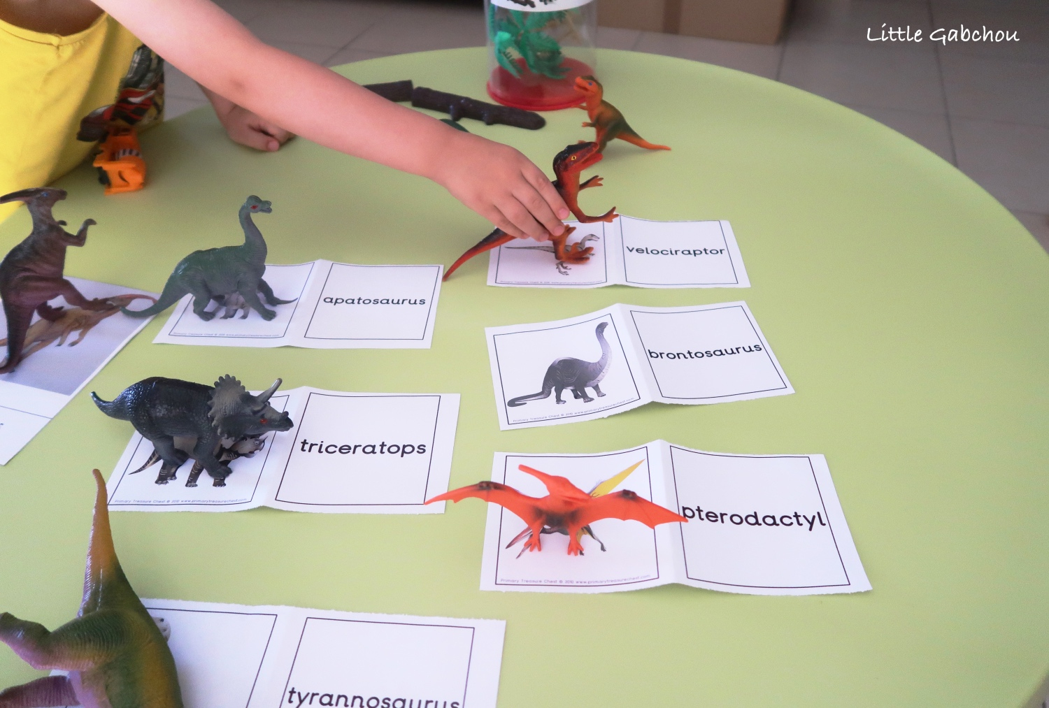 Nos Activités Préférées D'inspiration Montessori Pour Les 2 concernant Activite Pour Maternelle Imprimer