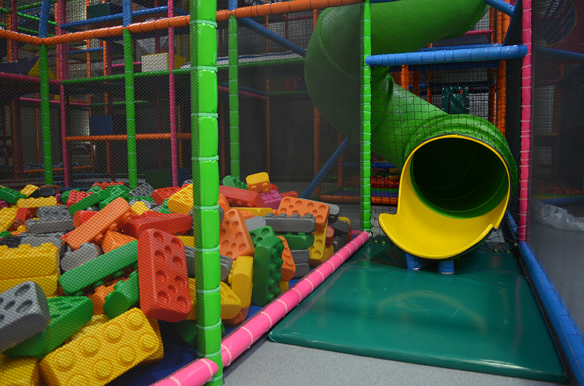 Parc De Jeux Pour Les Enfants À Cholet - Kidimundi avec Jeux Pour Enfant De 6 Ans 