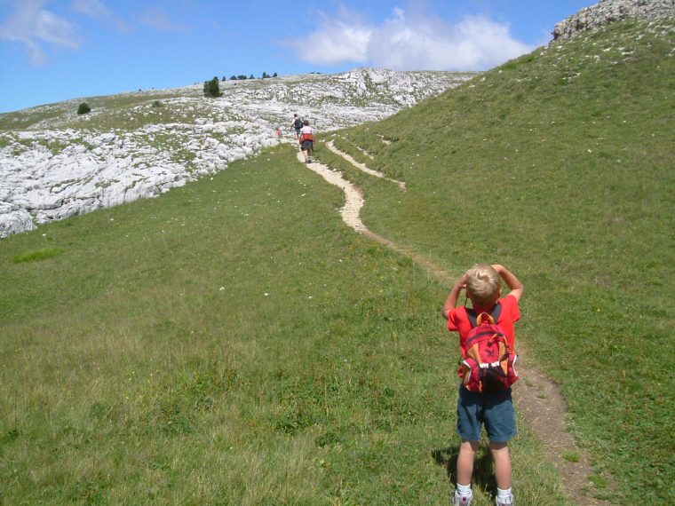 Parcours Rando-Jeux Avec Grillet Sport | Isère Tourisme destiné Jeux De Parcours Gratuit