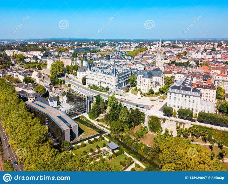 Pau Aerial Panoramic View, France Stock Image – Image Of encequiconcerne Nouvelle Region France