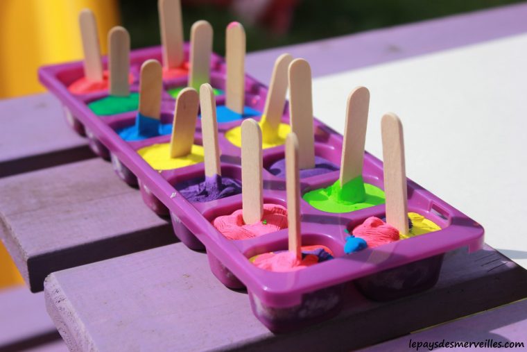 Peindre Avec Des Glaçons De Gouache : Une Activité serapportantà Activité Manuel Pour Enfant