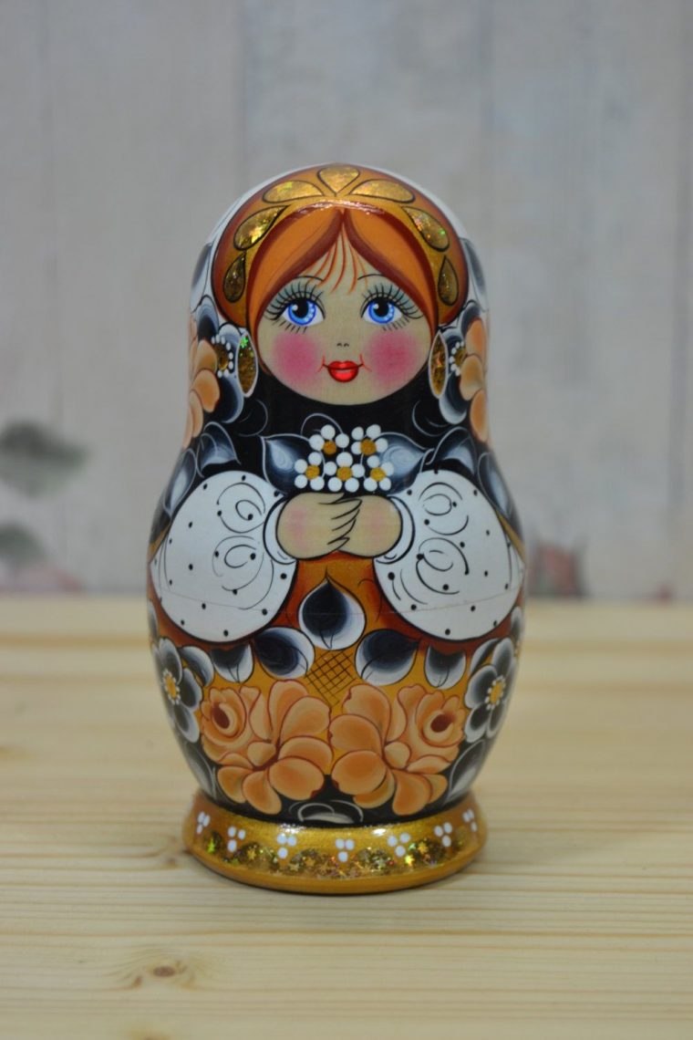 Poupée De Matryoshka Lot De 5. Fireplace\home\shelf Décor à Nom Poupée Russe