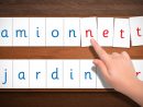 Réaliser Les Lettres Mobiles De Montessori : Modèles destiné Modèle D Alphabet