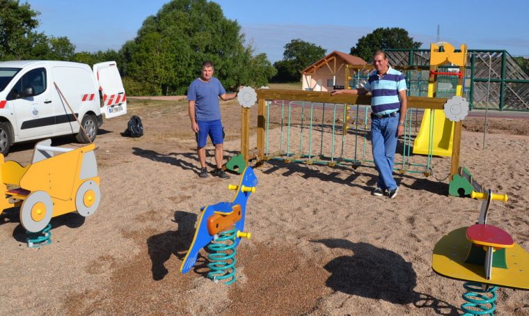 Saint-Eusèbe | Une Aire De Jeux Pour Les Jeunes Enfants dedans Jeux Pour Jeunes Enfants