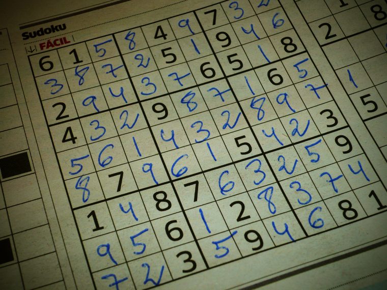 Sudoku — Wikipédia concernant Sudoku Lettres À Imprimer