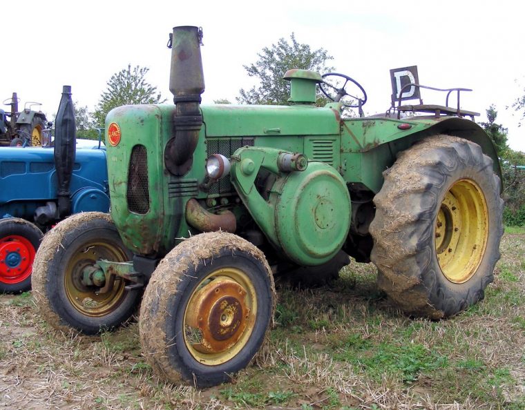 Tracteur John Deere-Lanz | Exposition À Saint-Sauflieu (F-80 intérieur Image Tracteur John Deere